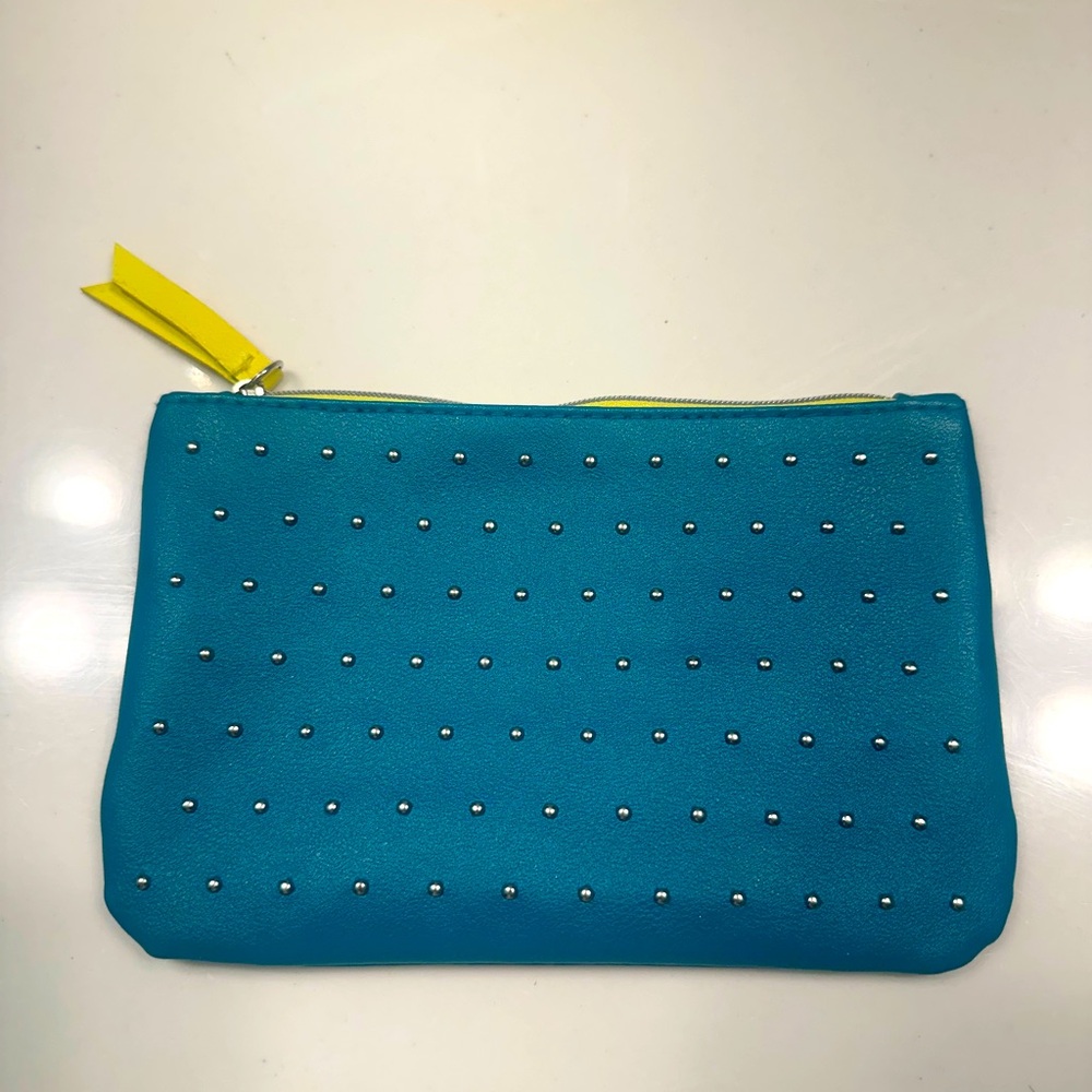 Ipsy make up bag